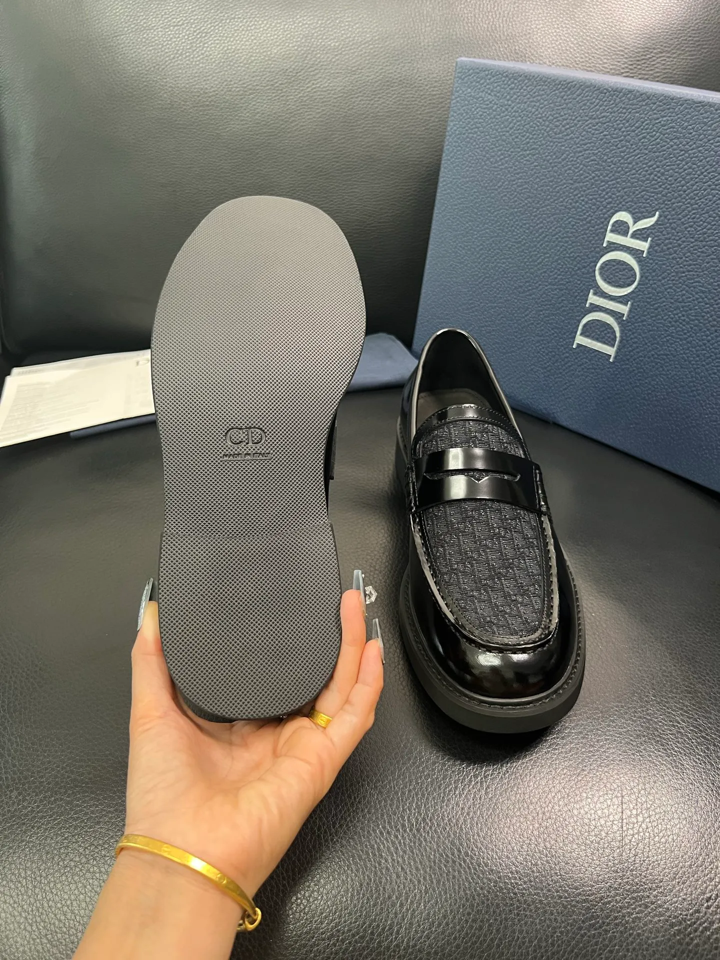 Men's men's shoes💰860 Dior top crafts Dior counter synchronization, original factory configuration, original cowhide fabric imported from Italy, breathable and comfortable imported water-dyed cow lining, sole: original factory special supply original sole super comfortable, original factory with single goods high quality, you can enter and exit the counter at will, welcome to compare counter synchronization, code number 39-44 (order 38 45) 85853